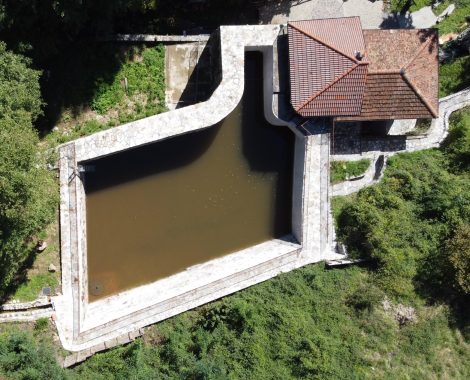 WhatsApp Image 2025-10-08 at 09.19.00